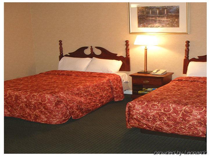 Americas Best Value Inn New London Mystic Bilik gambar