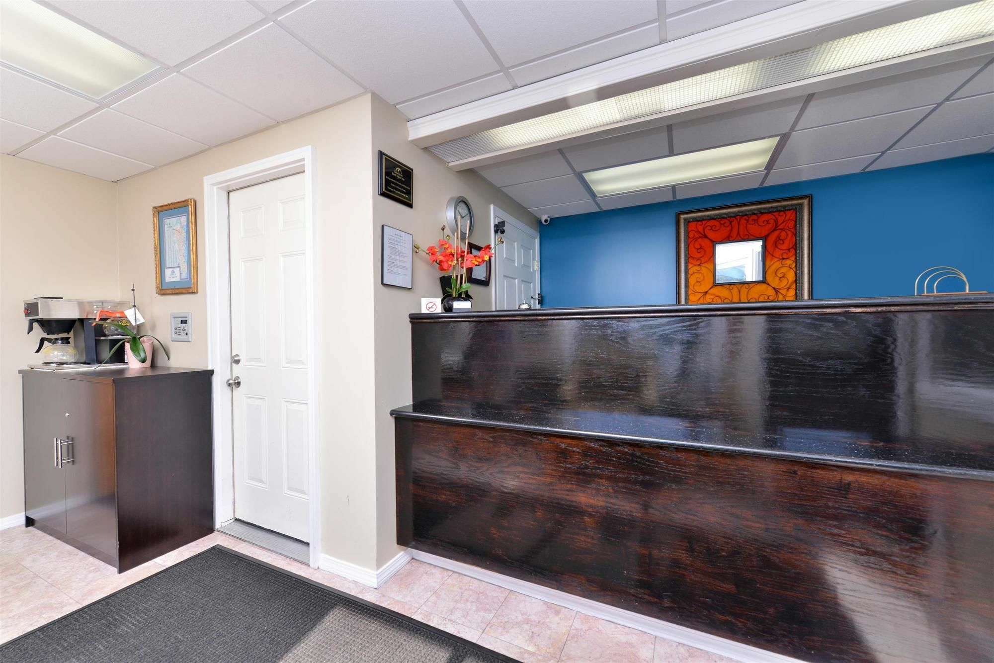 Americas Best Value Inn New London Mystic Luaran gambar